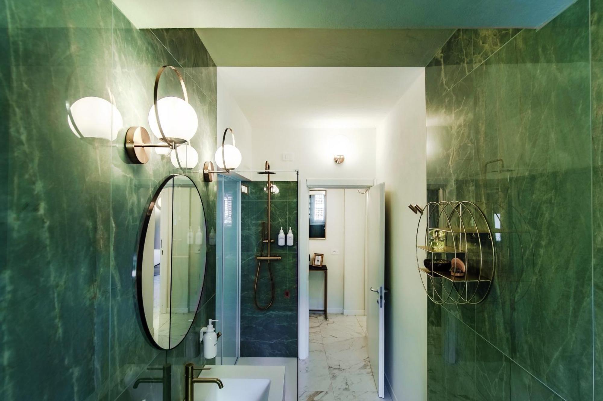Sahara & Amazzonia Luxury Rooms- The House Of Travelers Como Eksteriør billede