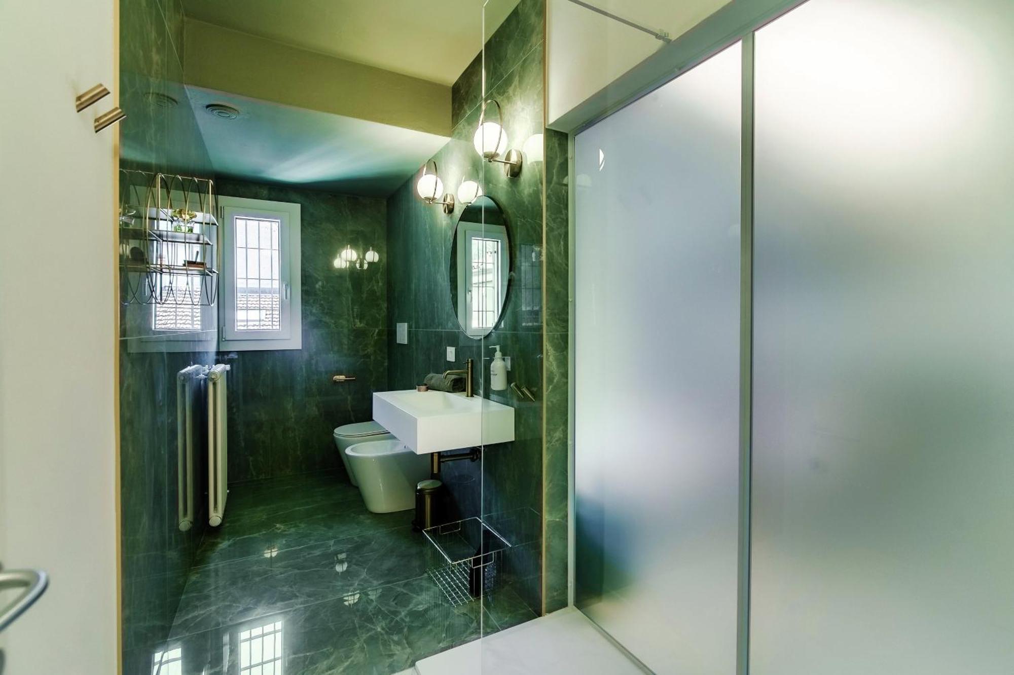 Sahara & Amazzonia Luxury Rooms- The House Of Travelers Como Eksteriør billede